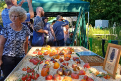 Besucher-bei-Biobewusst